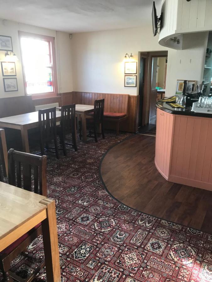 Dolphin Hotel Public House Weymouth Exterior foto